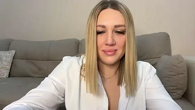 Snapshot of VickyLove047 chatting on 26, 9, 2025 VickyLove047 online show from 26, 9, 2025