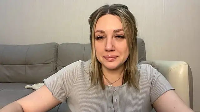 Snapshot of VickyLove047 chatting on 2, 10, 2025 VickyLove047 online show from 2, 10, 2025