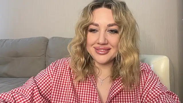 VickyLove047 online show from 25, 6, 2026