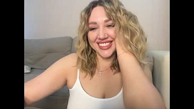 VickyLove047 online show from 4, 7, 2026