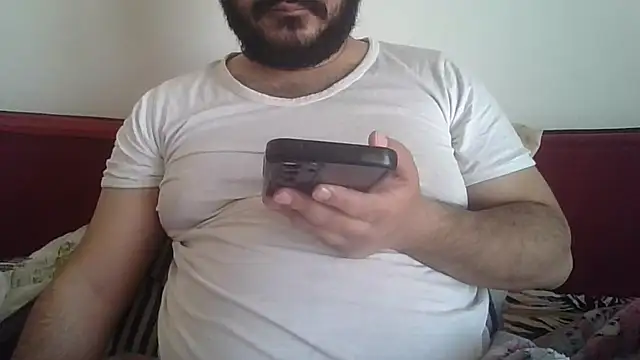 UrfavSlaveBitch online show from 28, 3, 2026