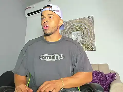 Snapshot of Jordan_BlackX chatting on 4, 1, 2025 Jordan BlackX online show from 4, 1, 2025