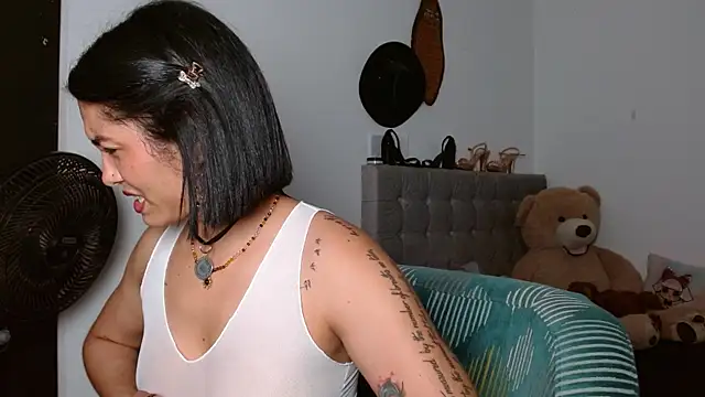 Sexy Lia  online show from 6, 4, 2026