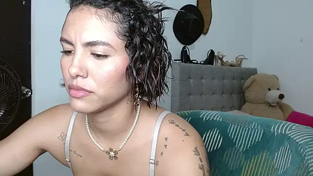 Sexy Lia  online show from 22, 5, 2026