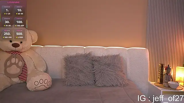 Snapshot of johanafox_ chatting on 6, 7, 2026 johanafox online show from 6, 7, 2026