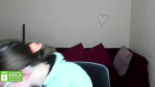 Snapshot of Alicia_redfollow chatting on 27, 10, 2025 Alicia redfollow online show from 27, 10, 2025