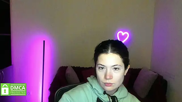 Snapshot of Alicia_redfollow chatting on 4, 12, 2025 Alicia redfollow online show from 4, 12, 2025