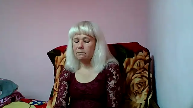 sakura blonde online show from 28, 11, 2025