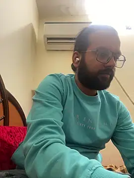 Snapshot of Arsh_Loves_Luv chatting on 19, 12, 2024 Arsh Loves Luv online show from 19, 12, 2024