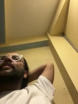 Snapshot of Arsh_Loves_Luv chatting on 15, 1, 2025 Arsh Loves Luv online show from 15, 1, 2025