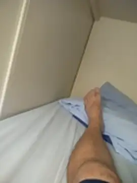 Snapshot of Away_Smit chatting on 9, 2, 2026 Away Smit online show from 9, 2, 2026