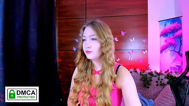 Snapshot of playful_sophie chatting on 26, 12, 2024 playful sophie online show from 26, 12, 2024