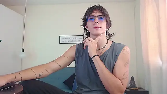 Snapshot of andreey50 chatting on 13, 3, 2025 andreey50 online show from 13, 3, 2025