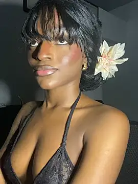 Zizi-campbel online show from 29, 1, 2025