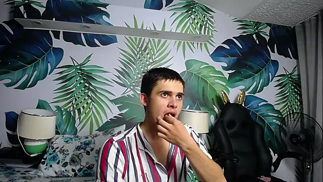 Snapshot of Gurvinder_1 chatting on 8, 2, 2025 Gurvinder 1 online show from 8, 2, 2025