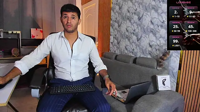 Hideintheoffice online show from 14, 2, 2026