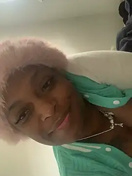 Snapshot of honeywetpussi chatting on 26, 12, 2024 honeywetpussi online show from 26, 12, 2024