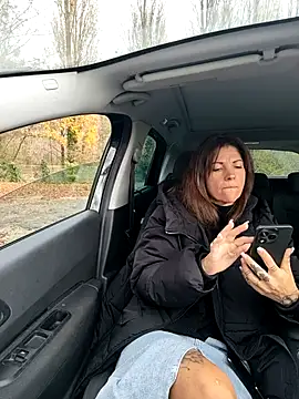 sansan2411 online show from 2, 11, 2025