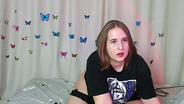 Snapshot of Phantommira chatting on 9, 1, 2025 Phantommira online show from 9, 1, 2025