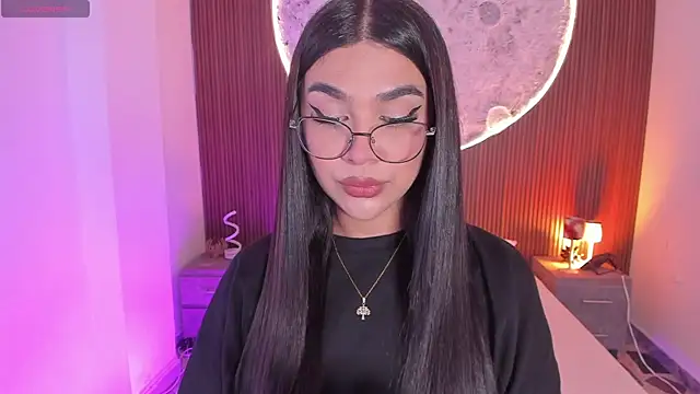 RoseCassie online show from 21, 7, 2026