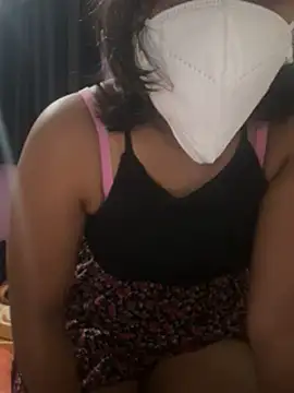 Snapshot of priyadevi17 chatting on 24, 1, 2025 priyadevi17 online show from 24, 1, 2025