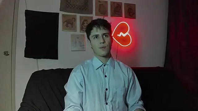 Snapshot of Antonello_Vannucci chatting on 6, 1, 2025 Antonello Vannucci online show from 6, 1, 2025