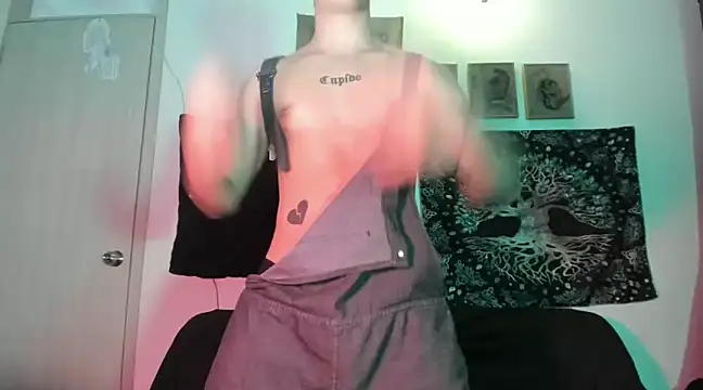 Snapshot of Antonello_Vannucci chatting on 24, 1, 2025 Antonello Vannucci online show from 24, 1, 2025