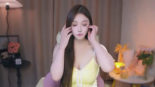 Snapshot of zhdhdbdkx chatting on 22, 12, 2024 zhdhdbdkx online show from 22, 12, 2024