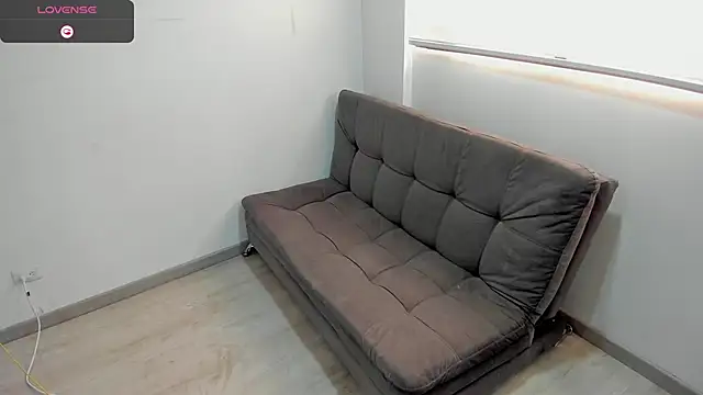 AbrilSonne online show from 23, 2, 2025