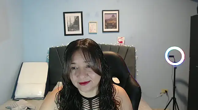 AngelRouss online show from 21, 1, 2025