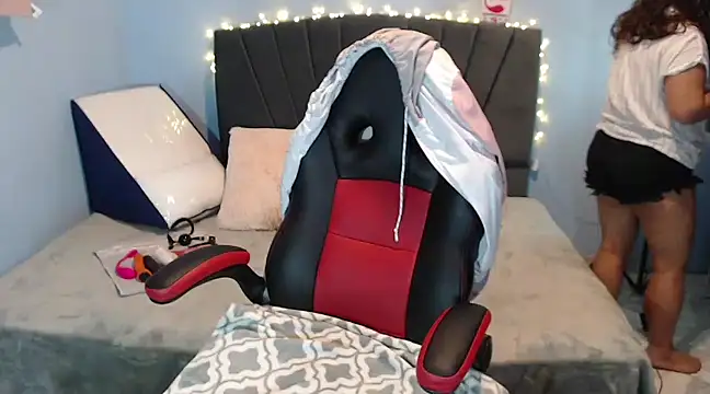 AngelRouss online show from 25, 1, 2025