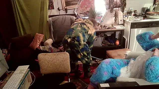 SilverandFox online show from 21, 3, 2025