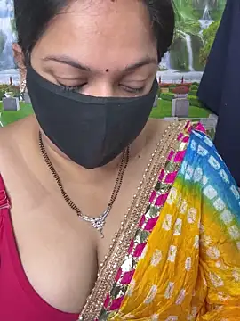 Snapshot of FlatVincy4 chatting on 20, 9, 2025 FlatVincy4 online show from 20, 9, 2025