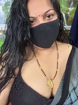 Snapshot of FlatVincy4 chatting on 13, 10, 2025 FlatVincy4 online show from 13, 10, 2025