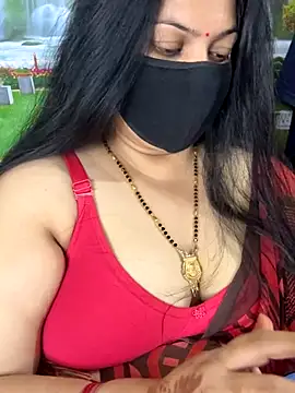 Snapshot of FlatVincy4 chatting on 14, 10, 2025 FlatVincy4 online show from 14, 10, 2025