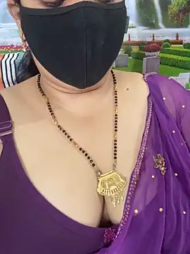 Snapshot of FlatVincy4 chatting on 19, 10, 2025 FlatVincy4 online show from 19, 10, 2025