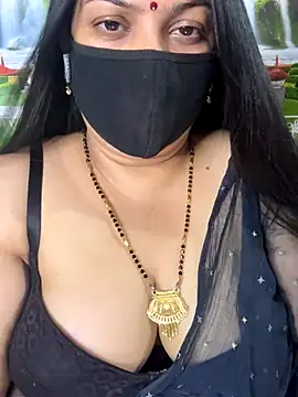 Snapshot of FlatVincy4 chatting on 22, 10, 2025 FlatVincy4 online show from 22, 10, 2025