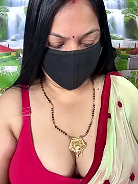 Snapshot of FlatVincy4 chatting on 30, 10, 2025 FlatVincy4 online show from 30, 10, 2025