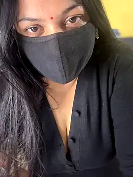 Snapshot of FlatVincy4 chatting on 2, 12, 2025 FlatVincy4 online show from 2, 12, 2025