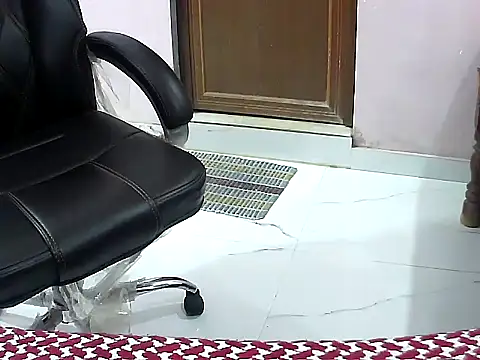 Snapshot of telugu_indhu_0001 chatting on 4, 6, 2026 telugu indhu 0001 online show from 4, 6, 2026
