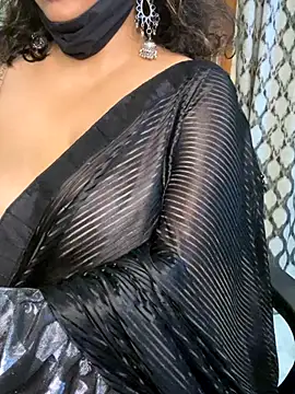 Snapshot of hot_menka chatting on 17, 9, 2025 hot menka online show from 17, 9, 2025