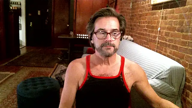 Johnny Bottoms online show from 14, 12, 2025