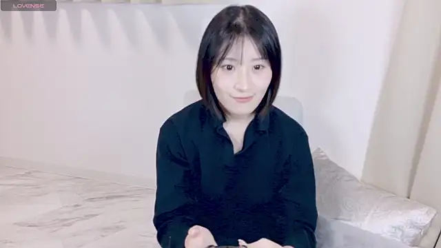 Snapshot of UYU_man chatting on 9, 2, 2025 UYU man online show from 9, 2, 2025