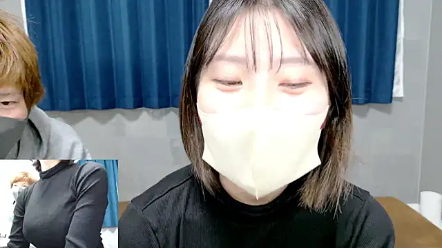 Snapshot of UYU_man chatting on 7, 3, 2025 UYU man online show from 7, 3, 2025