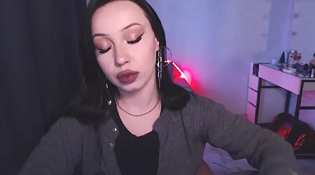 Snapshot of MoranaMissGod chatting on 4, 1, 2025 MoranaMissGod online show from 4, 1, 2025