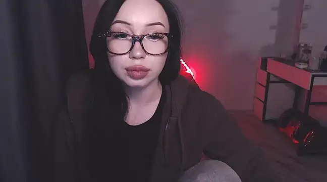 Snapshot of MoranaMissGod chatting on 6, 1, 2025 MoranaMissGod online show from 6, 1, 2025