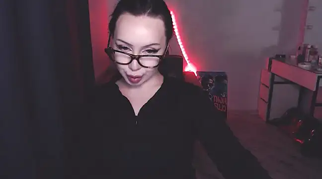 Snapshot of MoranaMissGod chatting on 3, 2, 2025 MoranaMissGod online show from 3, 2, 2025