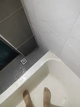 DTuannHallT online show from 16, 12, 2025