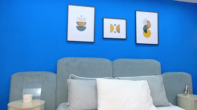 martina roldam online show from 13, 1, 2026