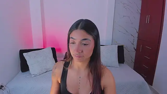 martina roldam online show from 20, 3, 2026